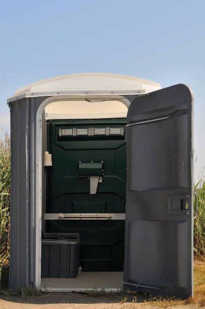 Best Construction site porta potty rental  in Red Bud, IL